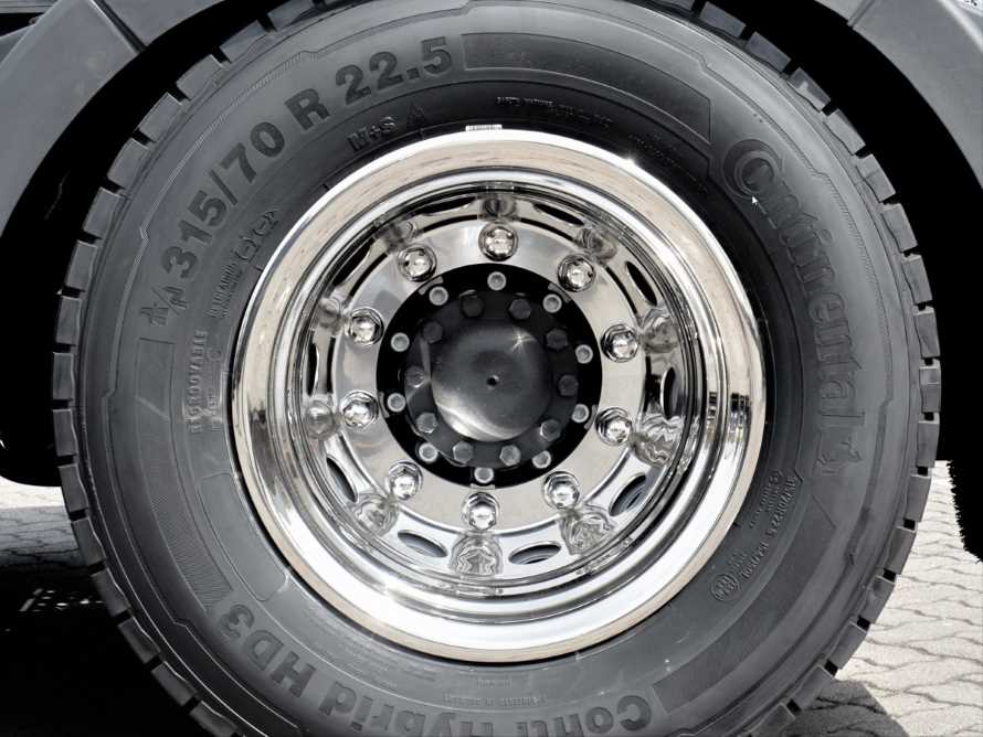Felgenverkleidung tief 280 - 22.5 x 8.25"