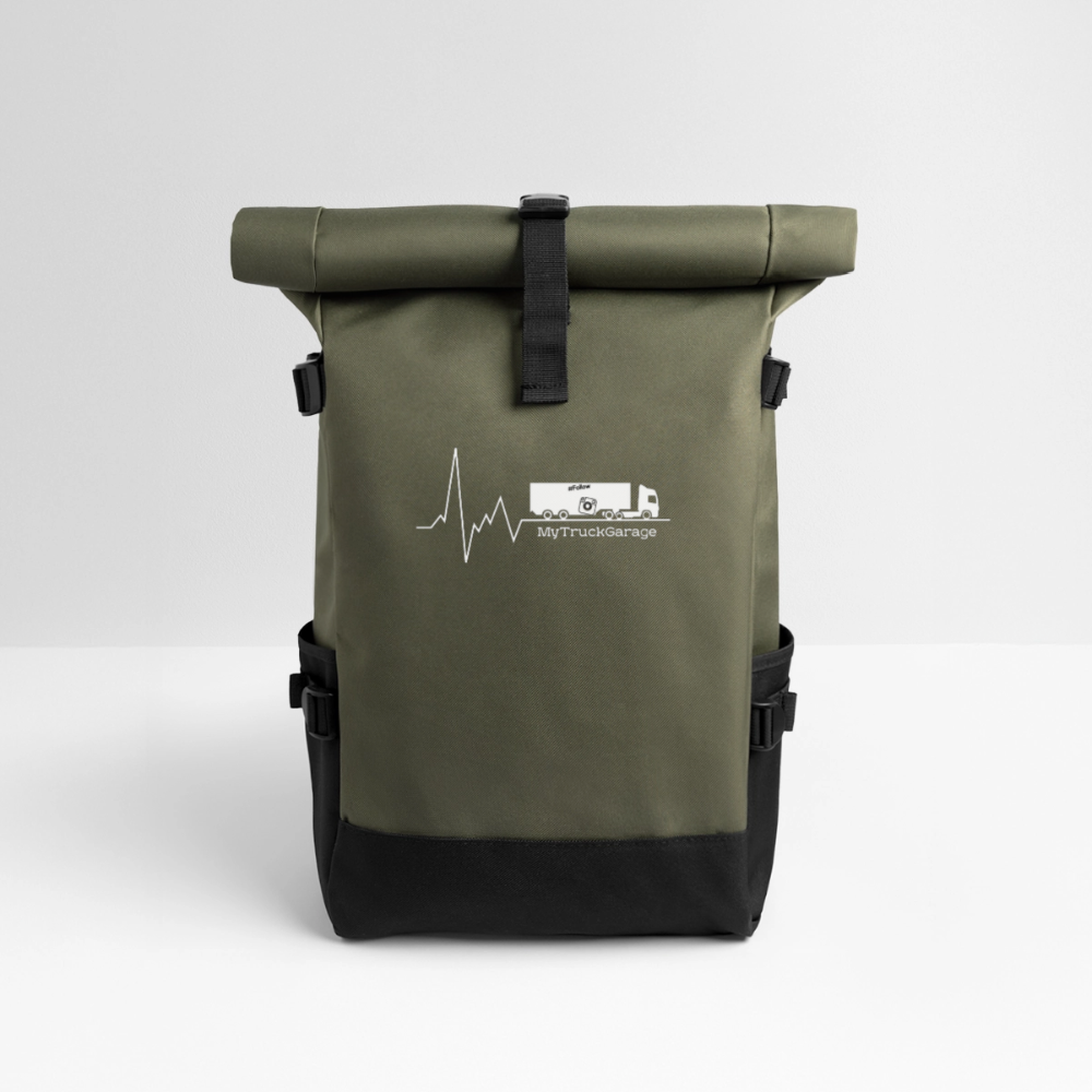 MyTruckGarage Rolltop Rucksack – Daypack für Trucker & Outdoor - Olive/Schwarz