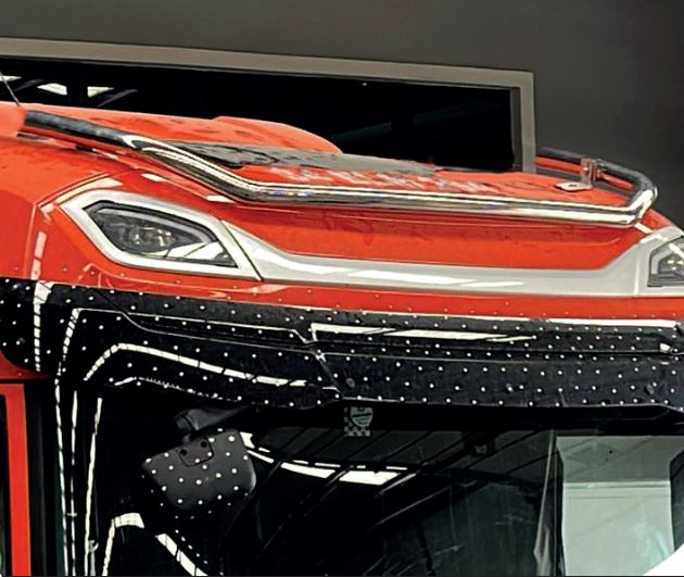 Lampenbügel für DAF XG Edelstahl (niedrige Kabine)