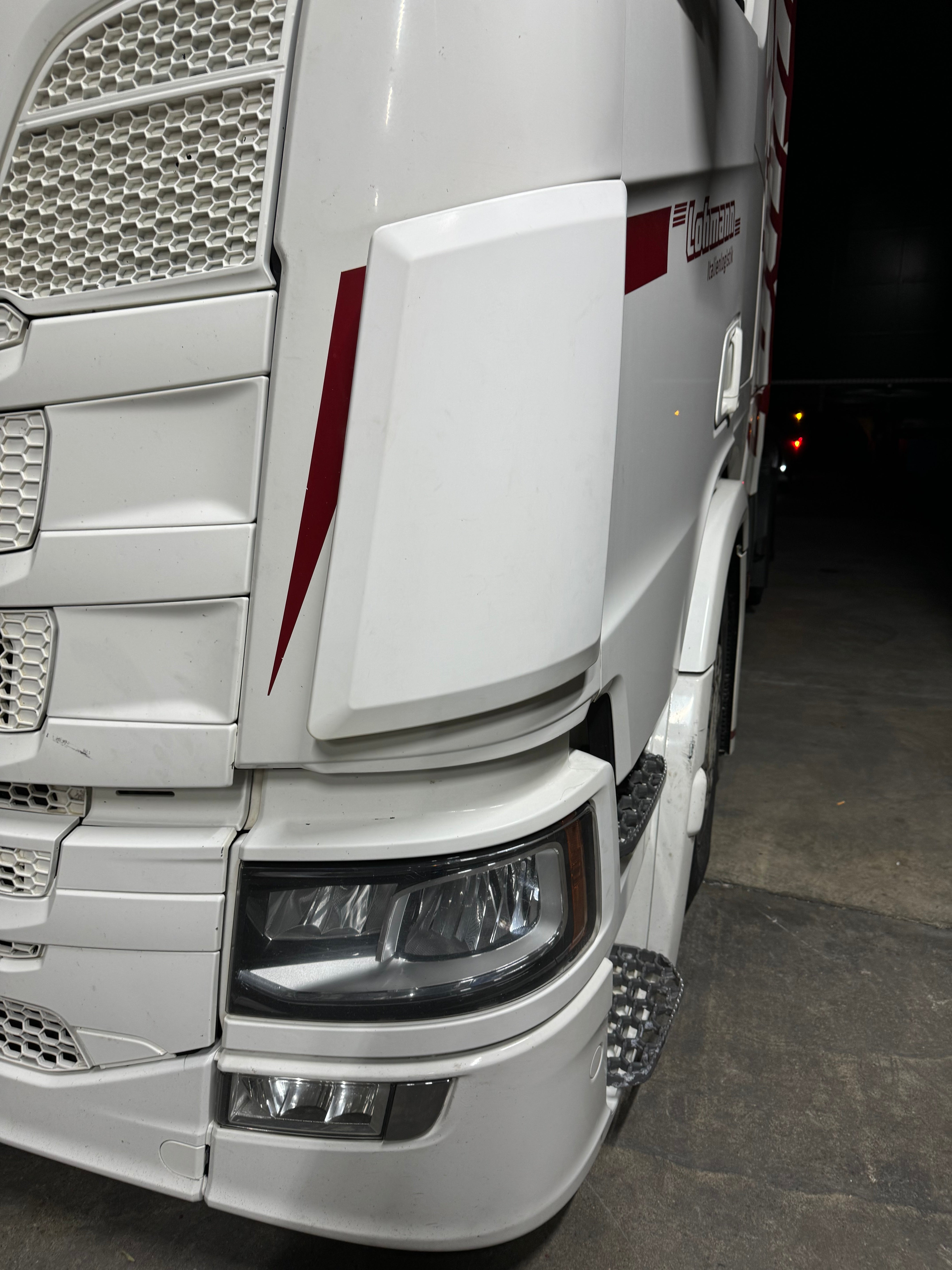 Scania wind deflector for S-Series NG