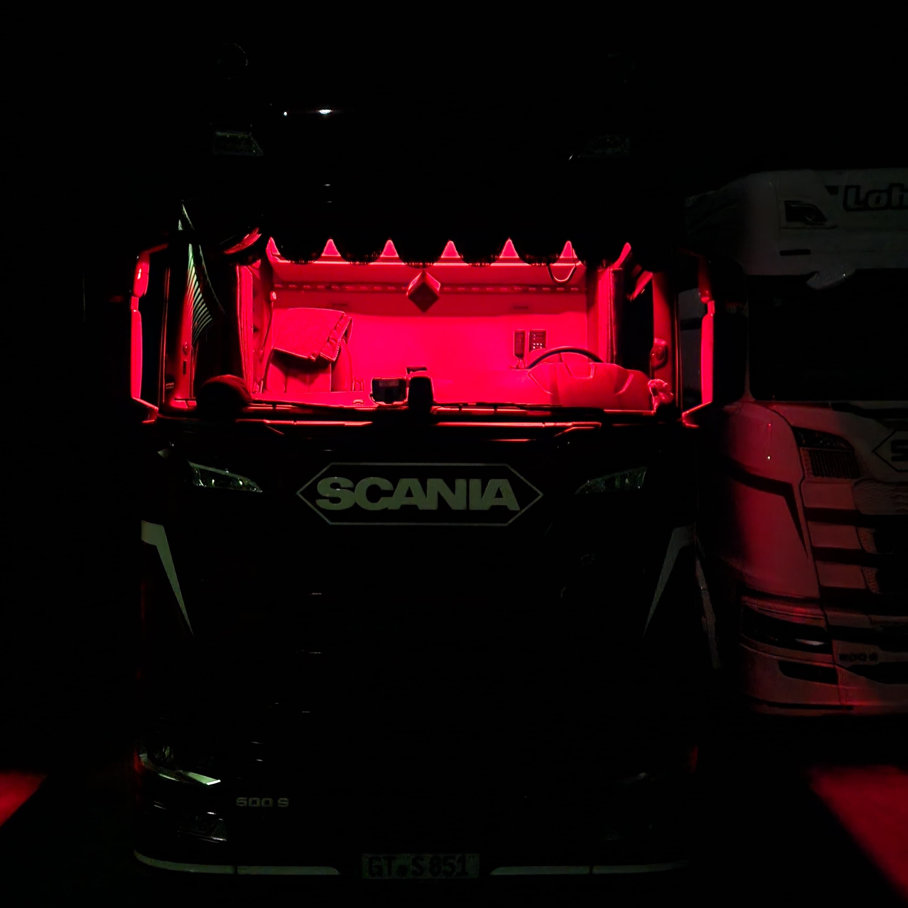Innenbeleuchtung LED Rot/Weiß - Scania