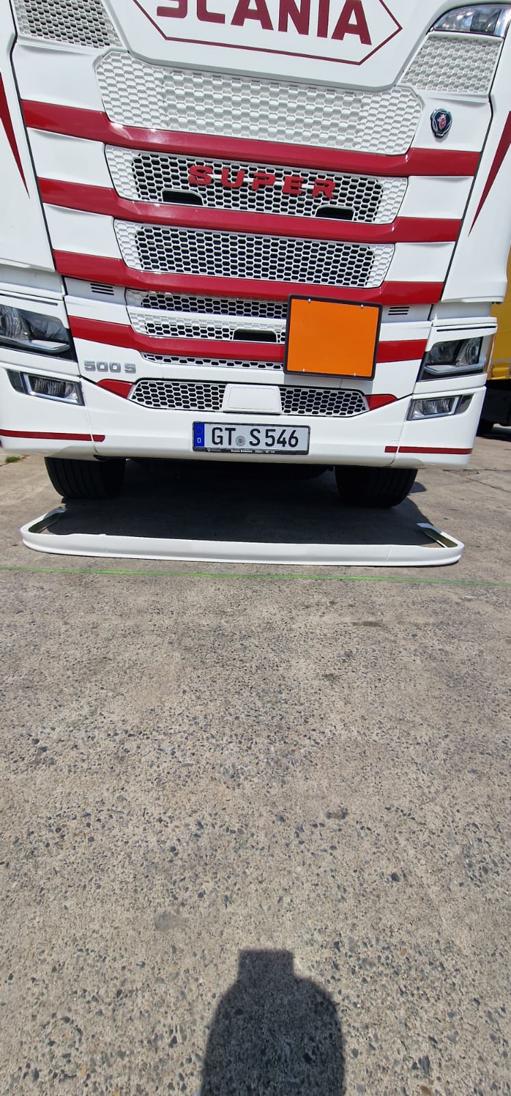 Scania Frontspoiler "Lippe" für NG Typ 2