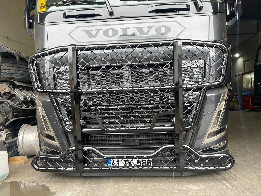 Bullfänger / Bull Bar Volvo FH5