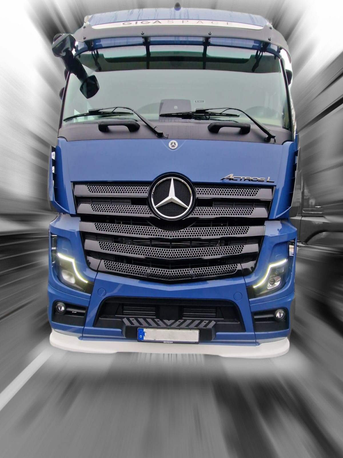 Mercedes Frontspoiler "große Lippe" für Actros (NG)