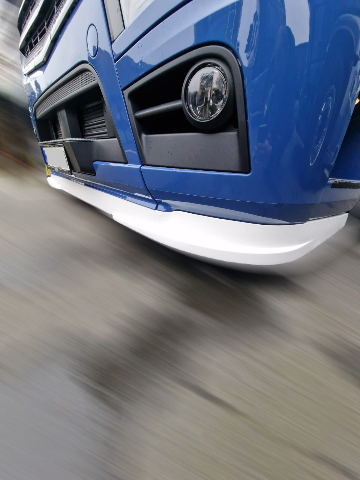 Mercedes Frontspoiler "große Lippe" für Actros MP4 + MP5