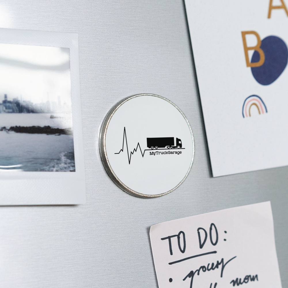 MyTruckGarage Kühlschrankmagnet – Rund, 51mm - Weiß