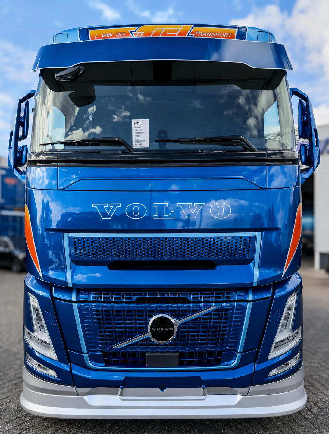 Volvo front spoiler "large lip" for FH4/FH5