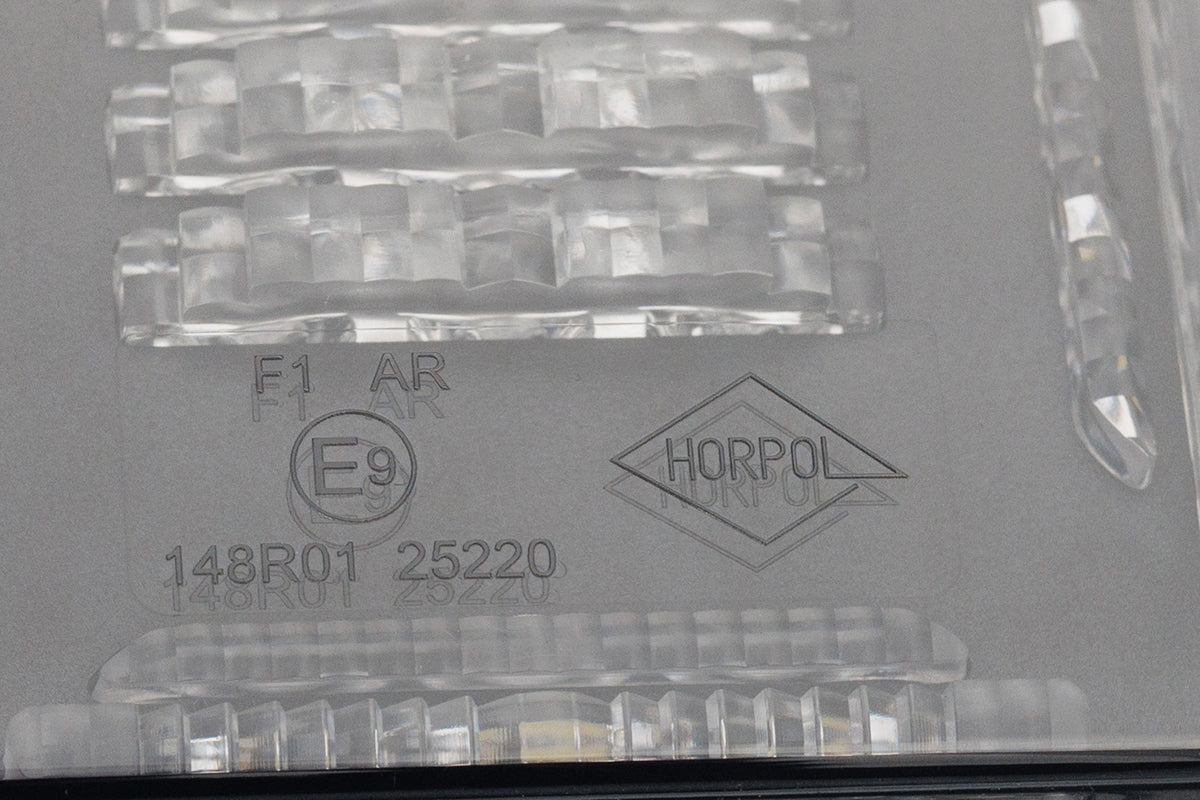 HORPOL LED Rückleuchte CUBE LZD 2876 mit schwarzem Rahmen – 12/24V Rückfahr- & Nebelschlussleuchte